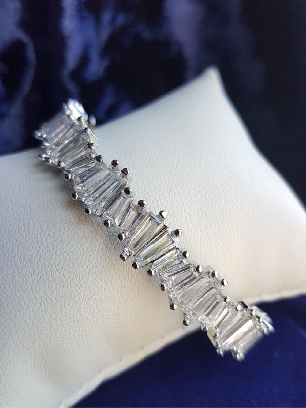 Swarovski Elements 925 Sterling Silver Open Cuff Contemporary Bracelet NEW